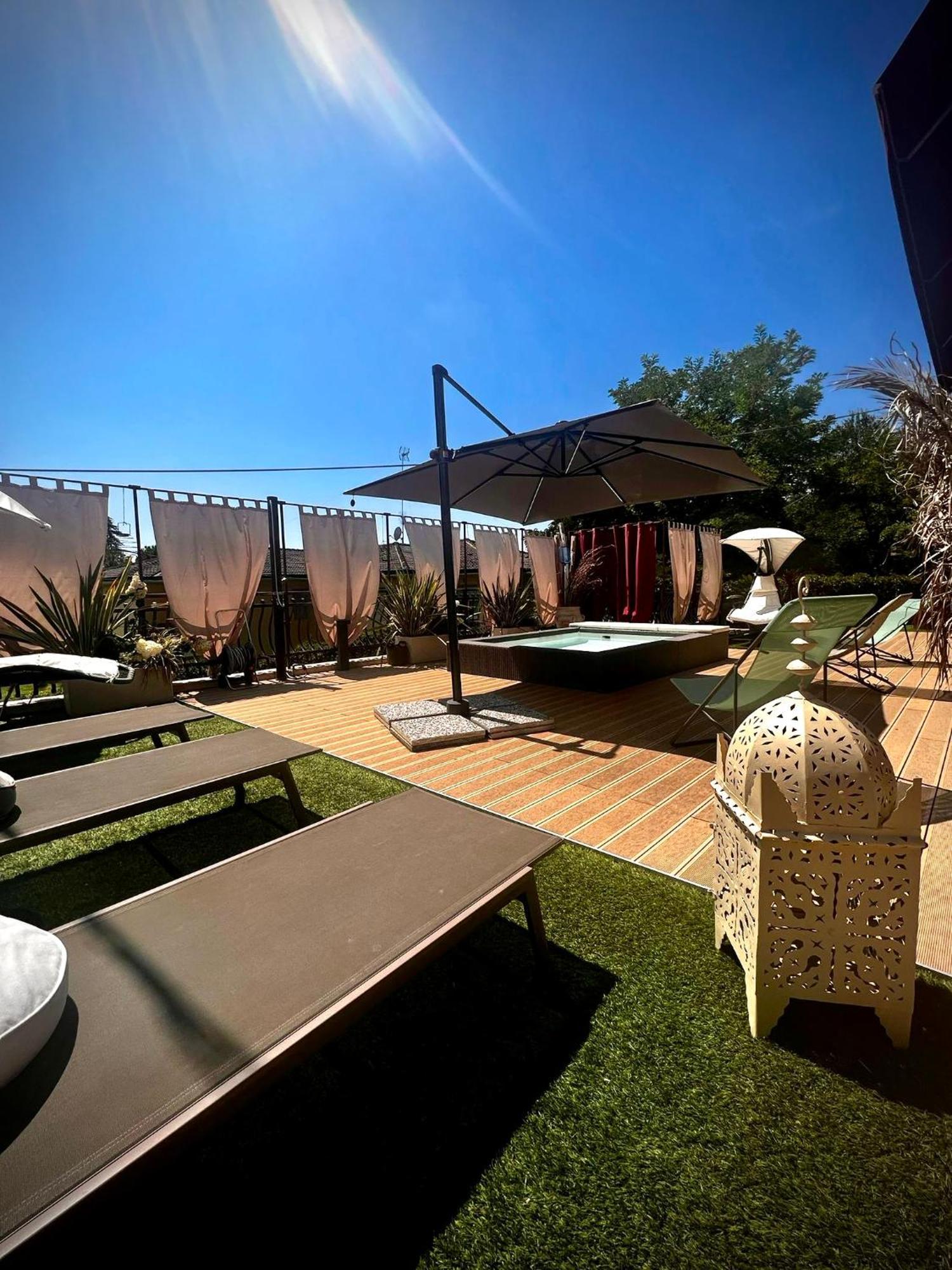Welcome Traveller Frida'S Rooms คาปริโน เวโรเนเซ ภายนอก รูปภาพ