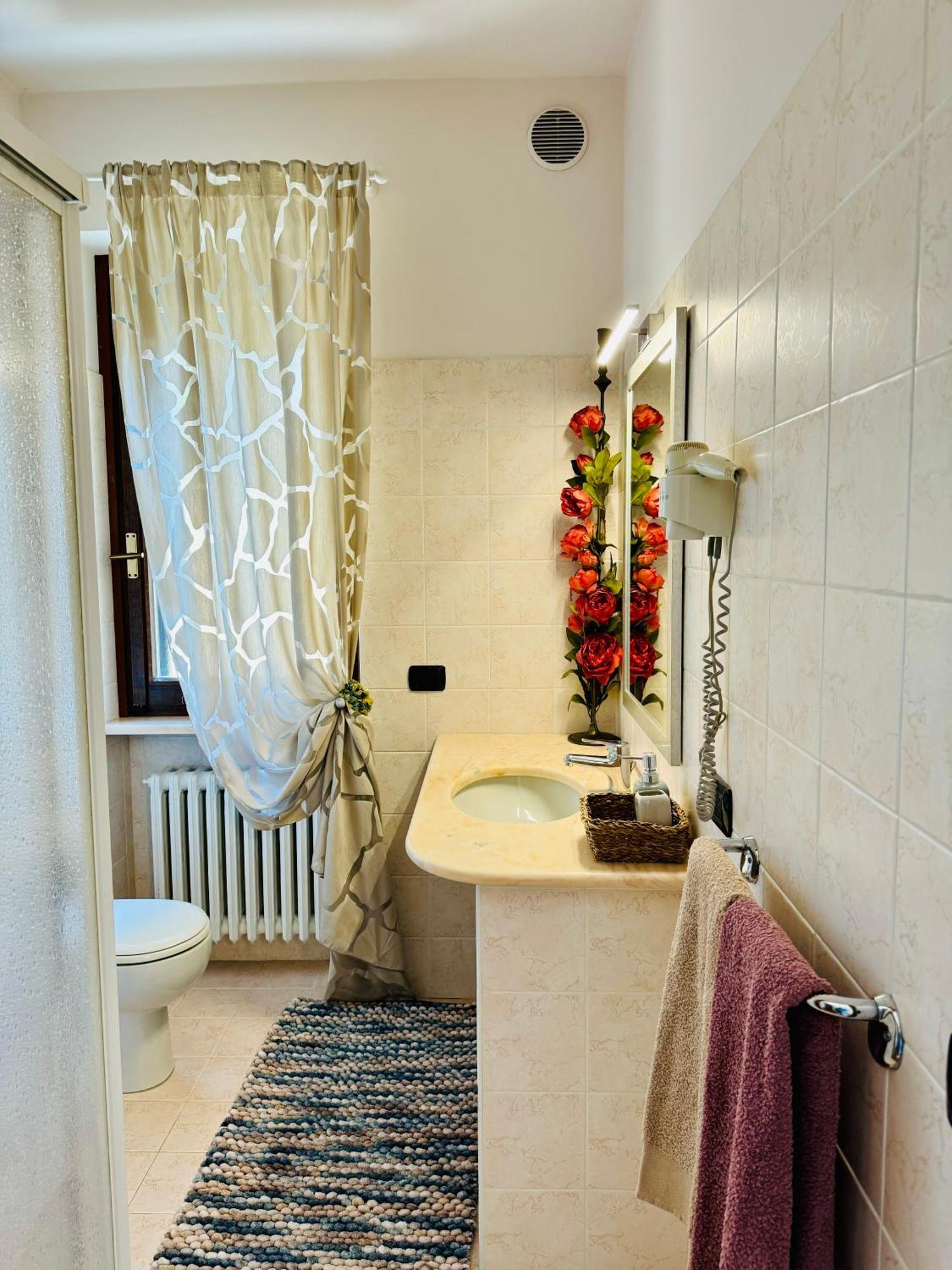 Welcome Traveller Frida'S Rooms คาปริโน เวโรเนเซ ภายนอก รูปภาพ